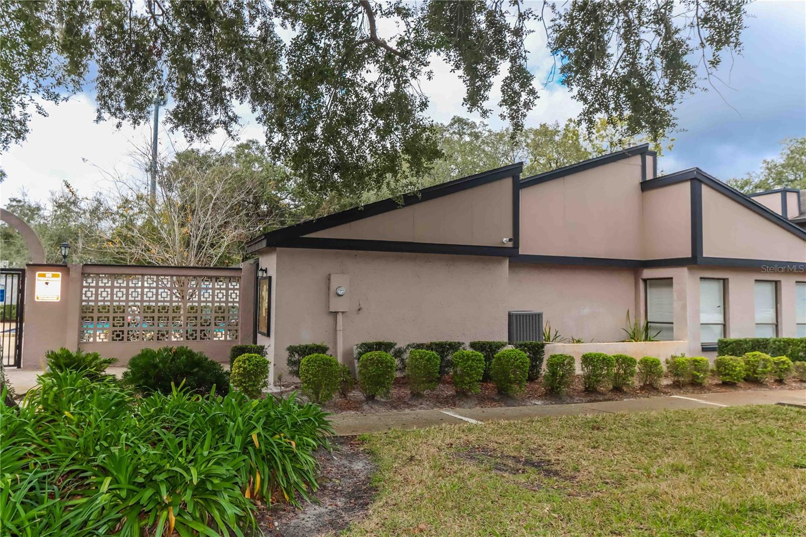 4009 NESTLE OAKS PL #104 — photo 16