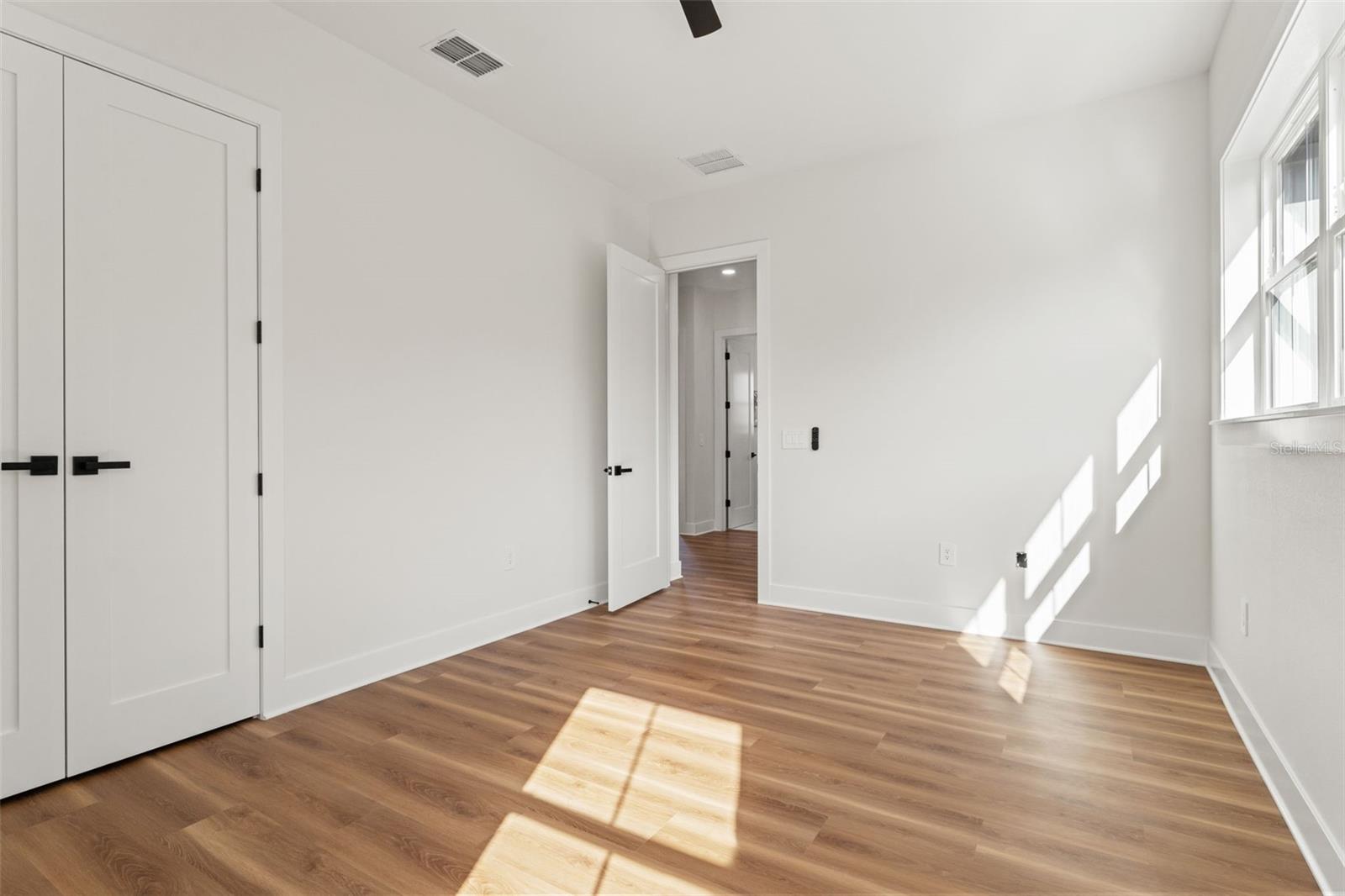 10194 HODSON PL — photo 44