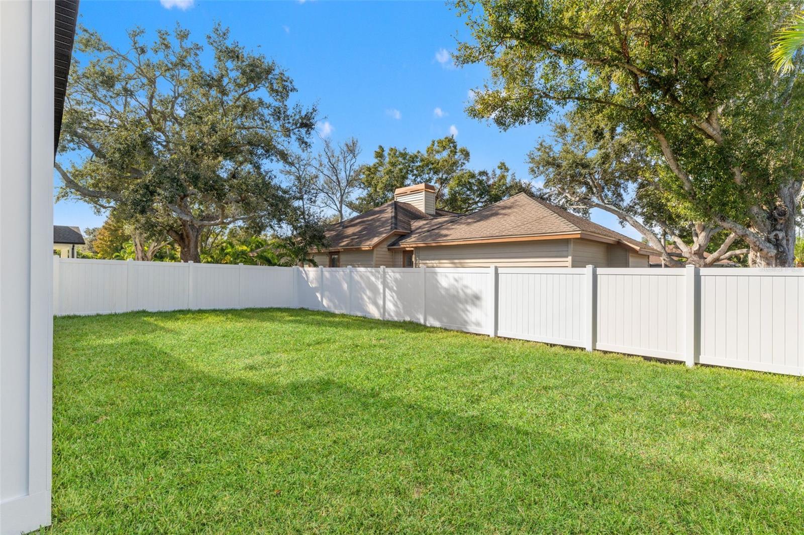 10194 HODSON PL — photo 50