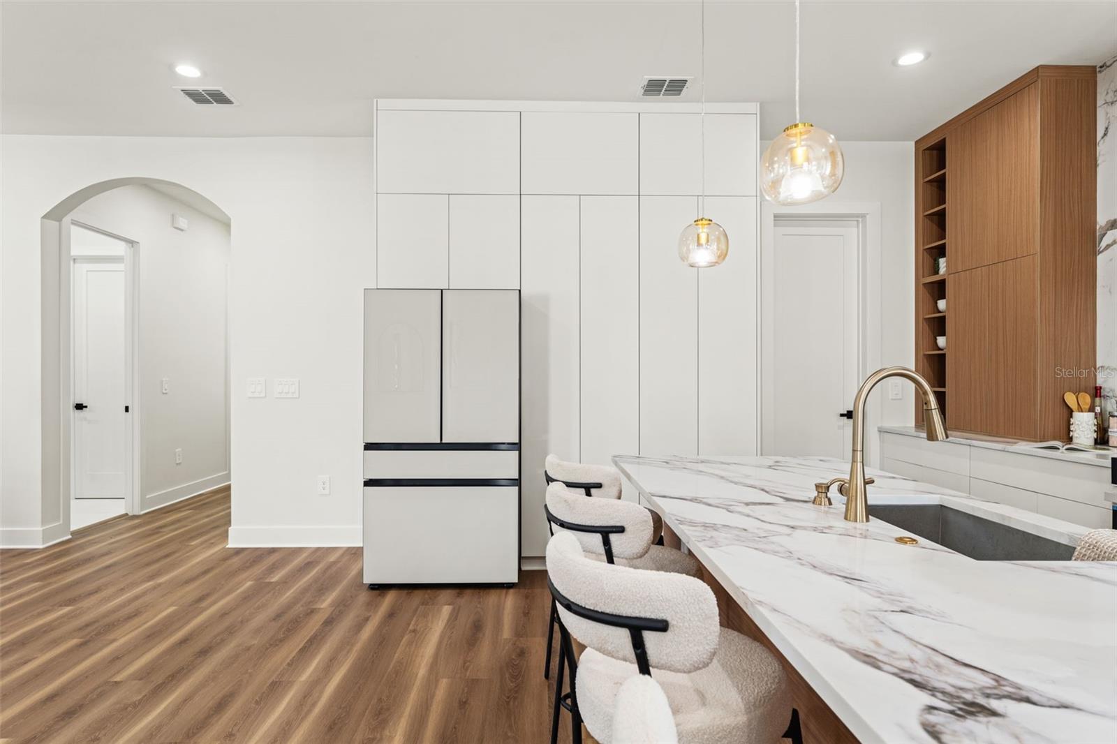 10194 HODSON PL — photo 15