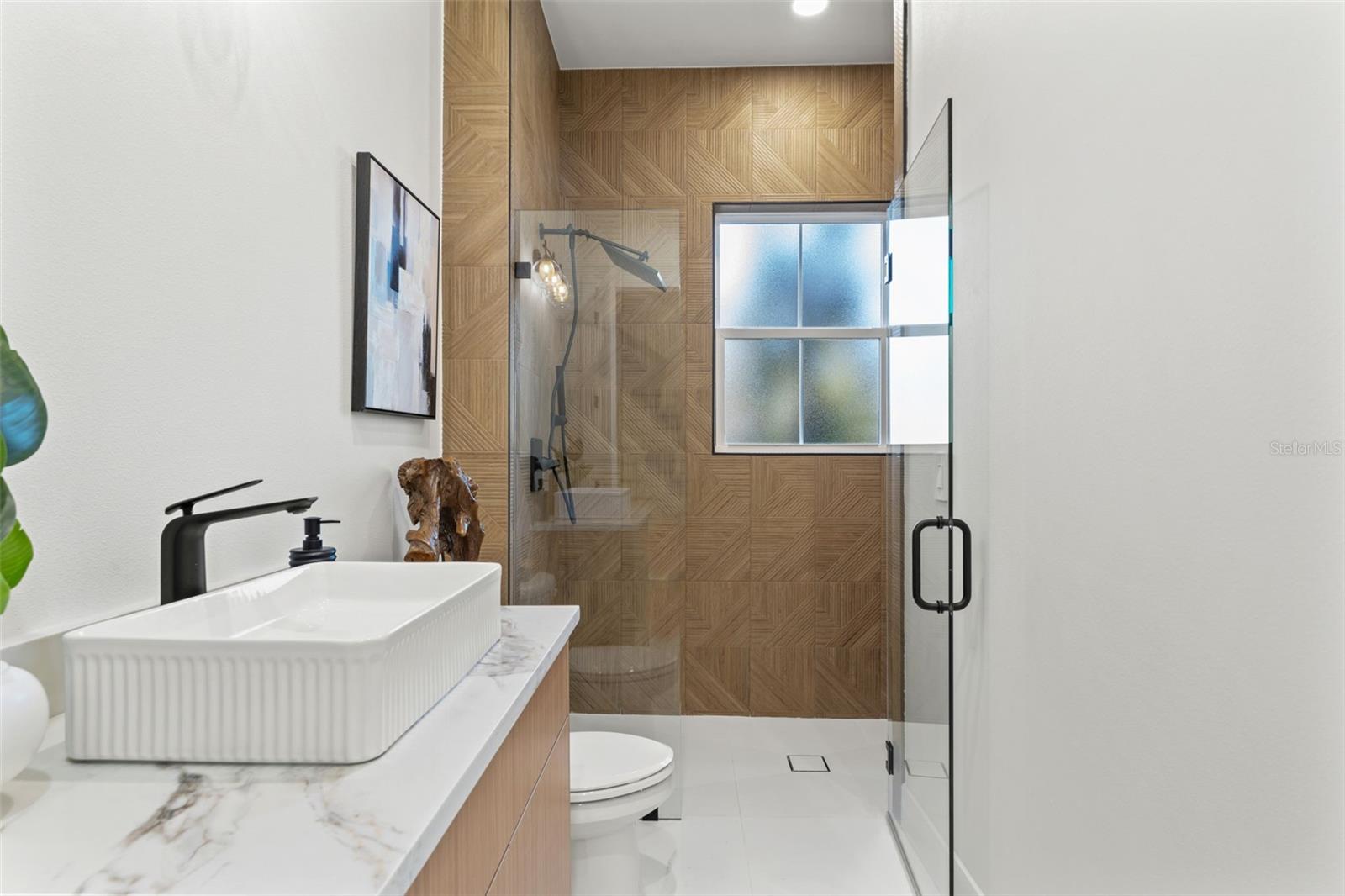 10194 HODSON PL — photo 32