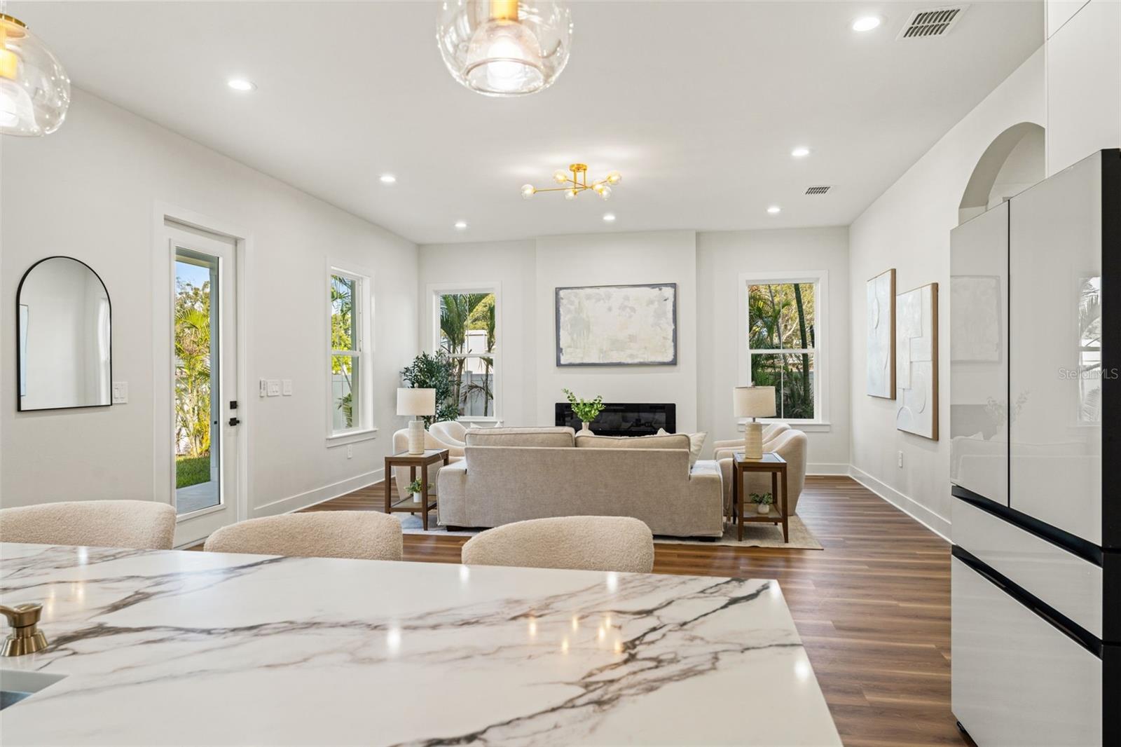 10194 HODSON PL — photo 13