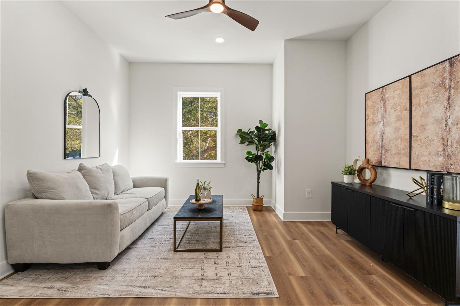 10194 HODSON PL — photo 38