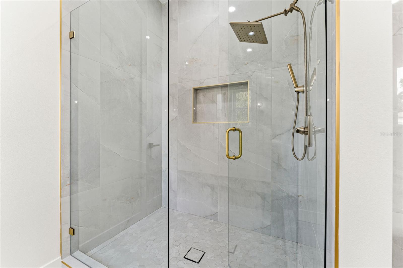 10194 HODSON PL — photo 25