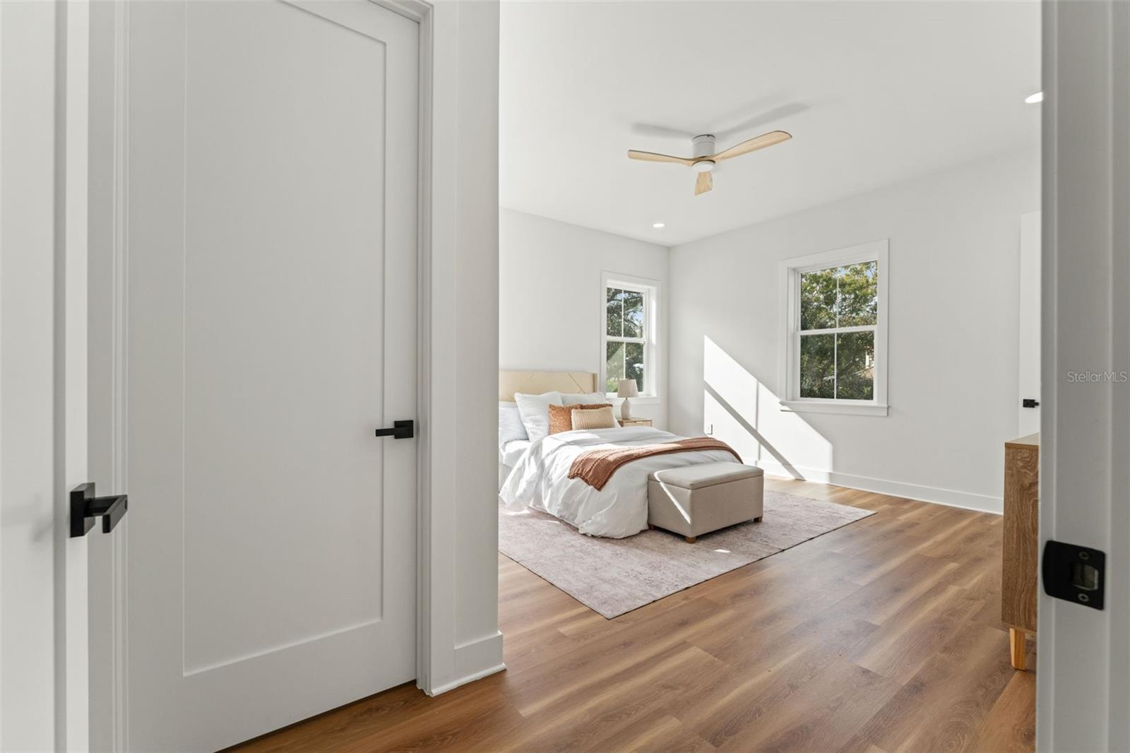 10194 HODSON PL — photo 27