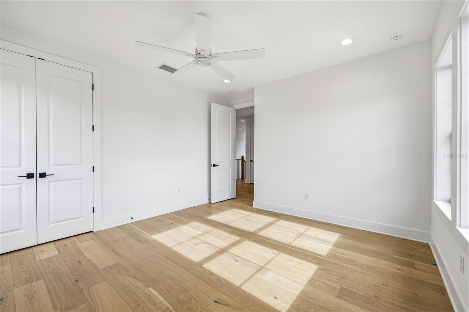 2936 W ROGERS AVE — photo 39