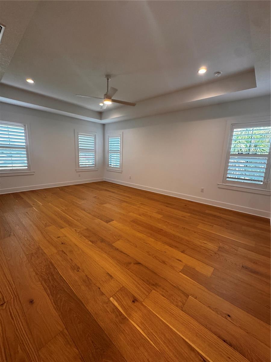 2936 W ROGERS AVE — photo 25
