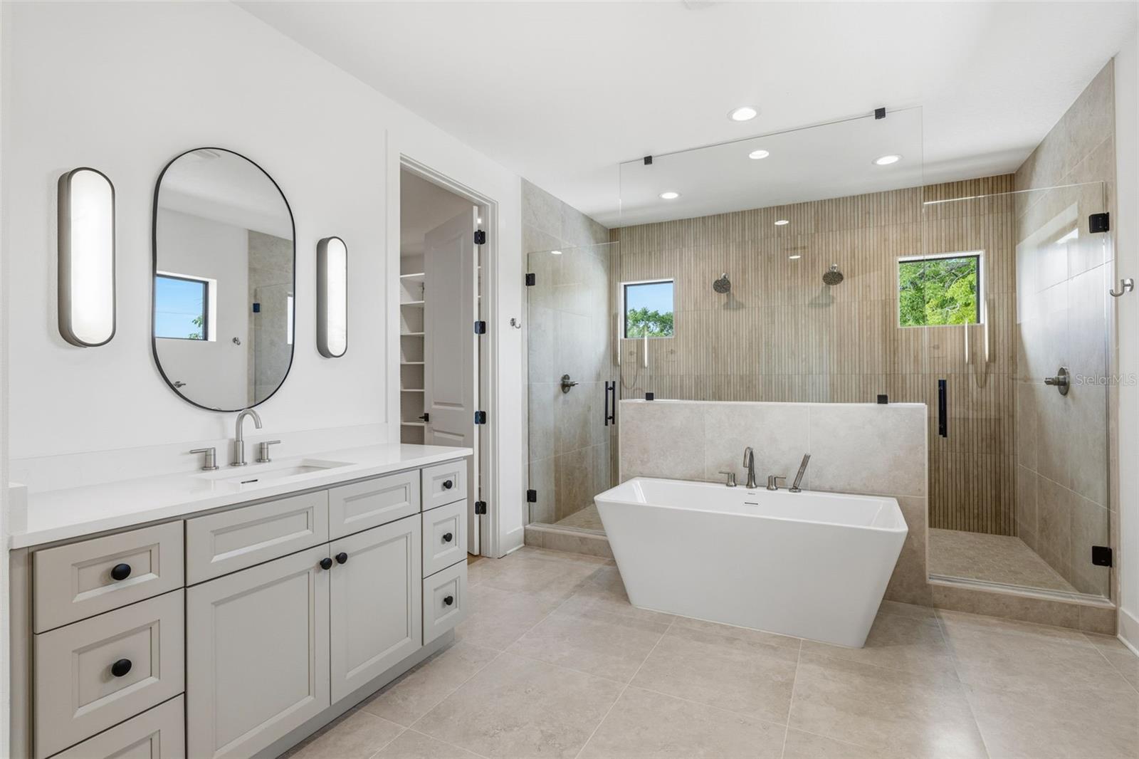 2936 W ROGERS AVE — photo 28