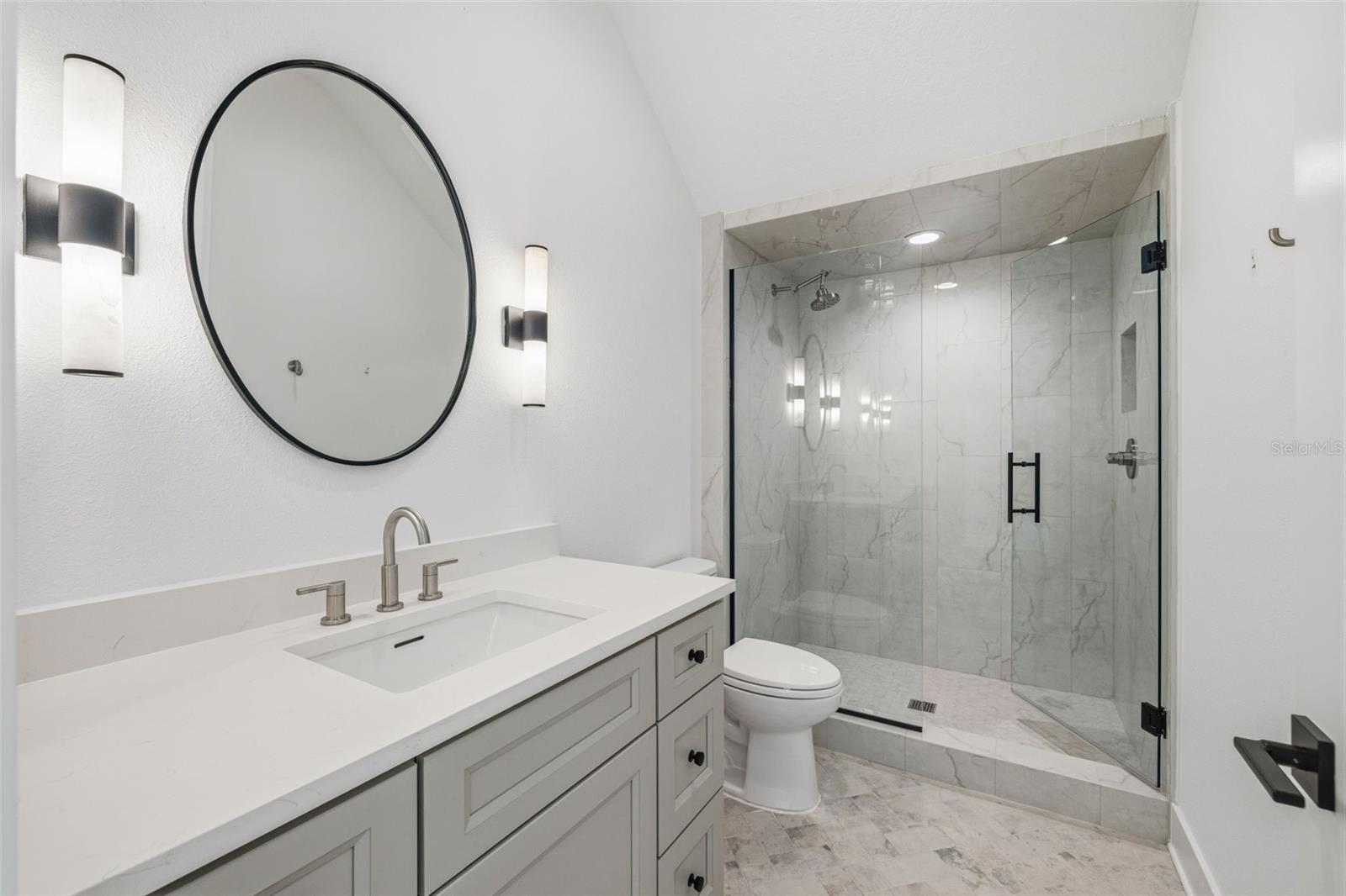 2936 W ROGERS AVE — photo 21
