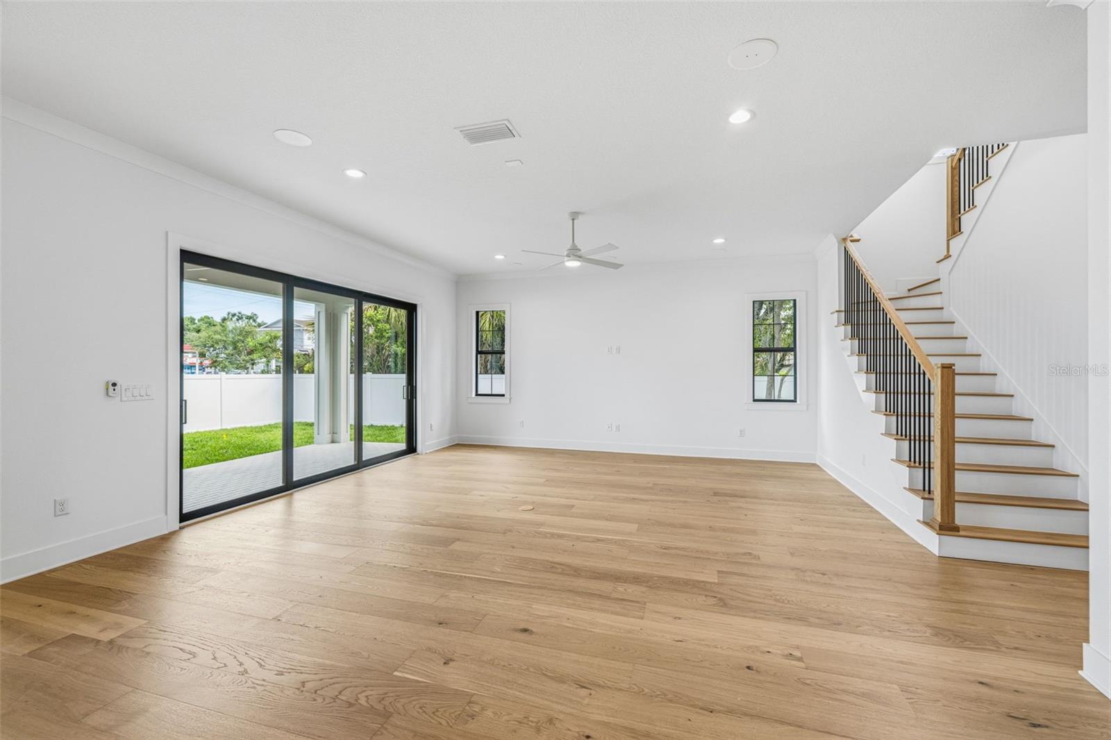 2936 W ROGERS AVE — photo 14