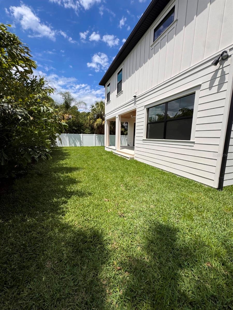 2936 W ROGERS AVE — photo 47