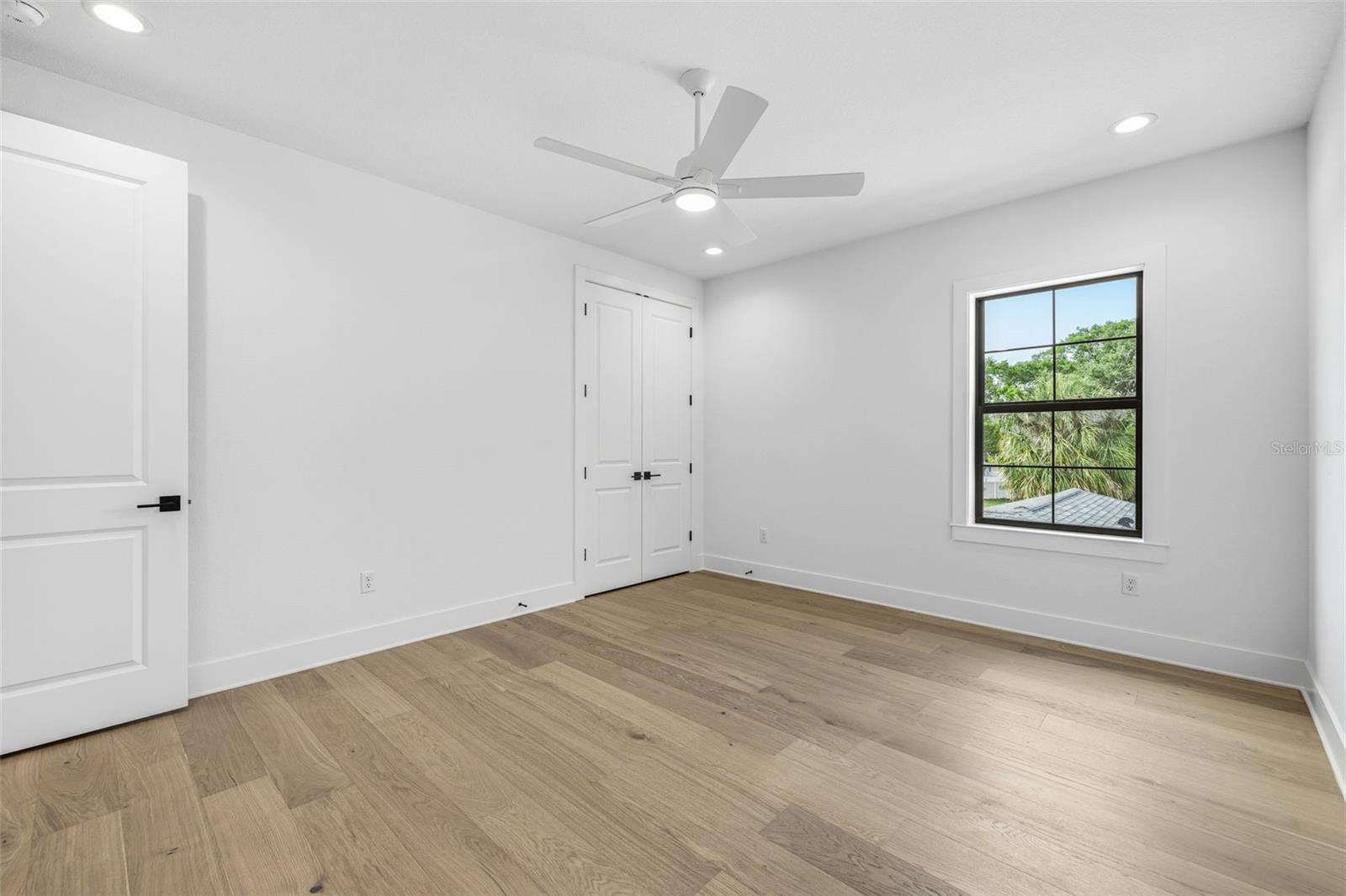 2936 W ROGERS AVE — photo 42