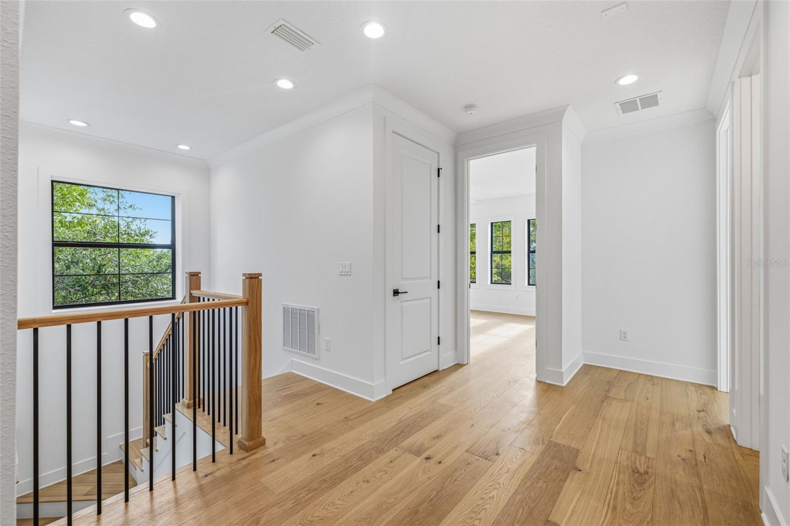 2936 W ROGERS AVE — photo 24