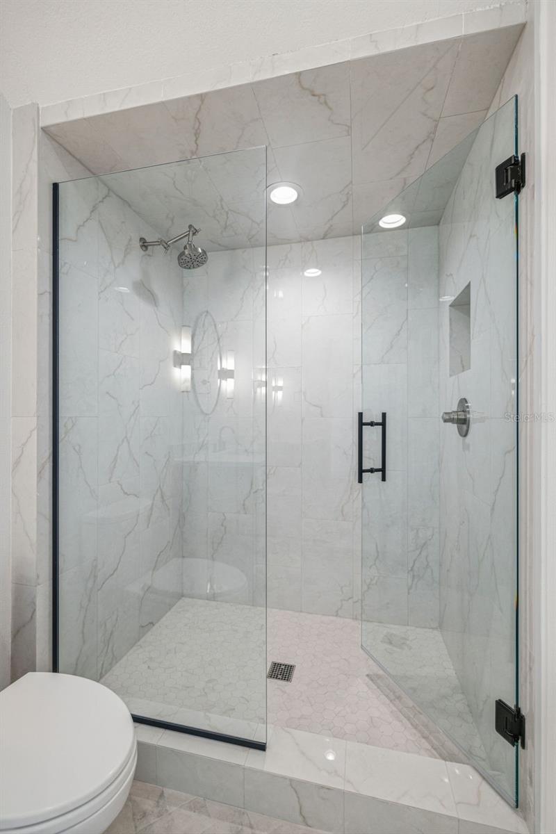 2936 W ROGERS AVE — photo 22