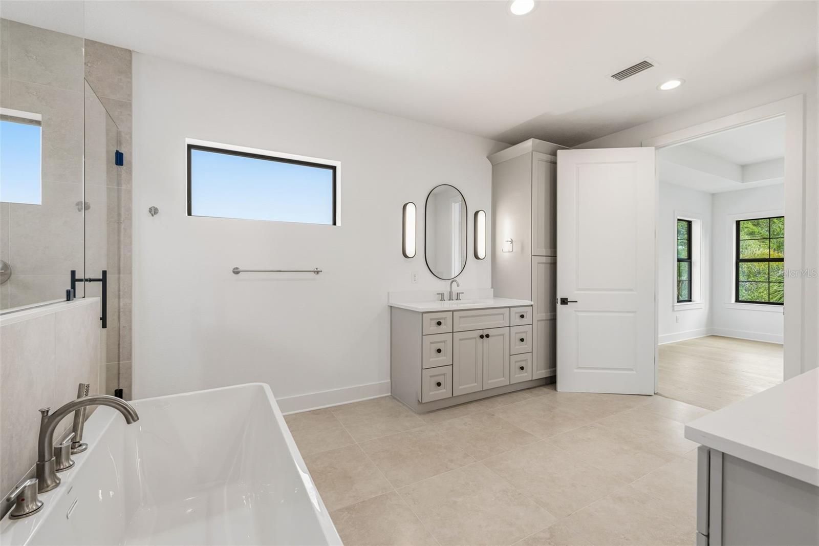 2936 W ROGERS AVE — photo 29