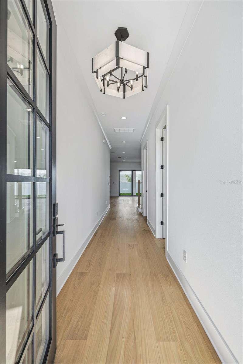 2936 W ROGERS AVE — photo 5