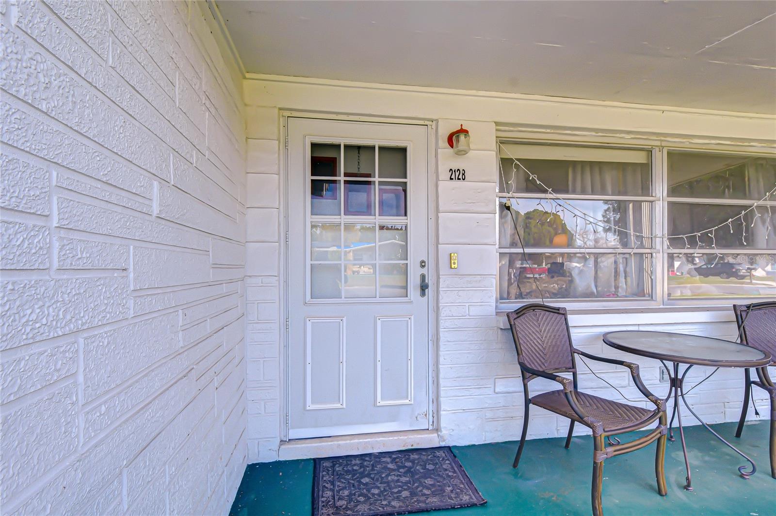2128 SHANNON DR — photo 3