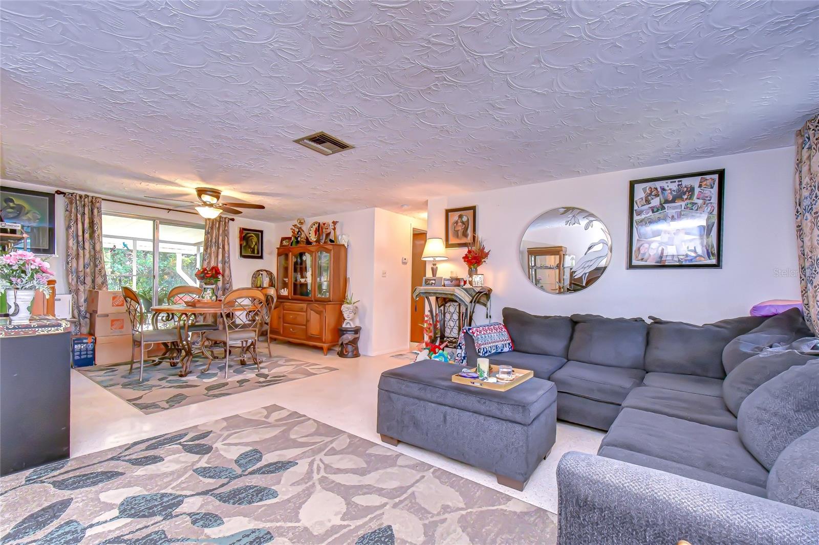 2128 SHANNON DR — photo 5