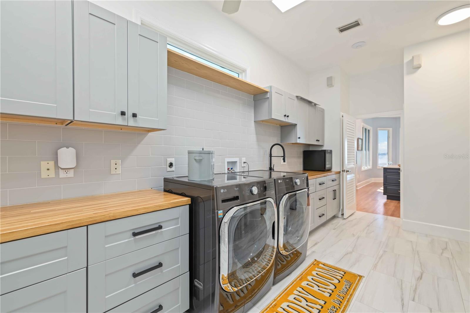 2207 5TH ST W — photo 24