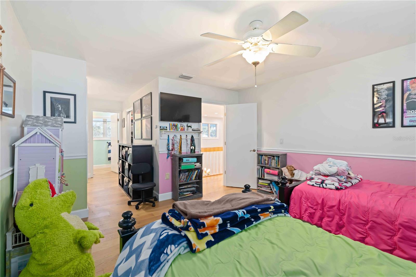 2207 5TH ST W — photo 33