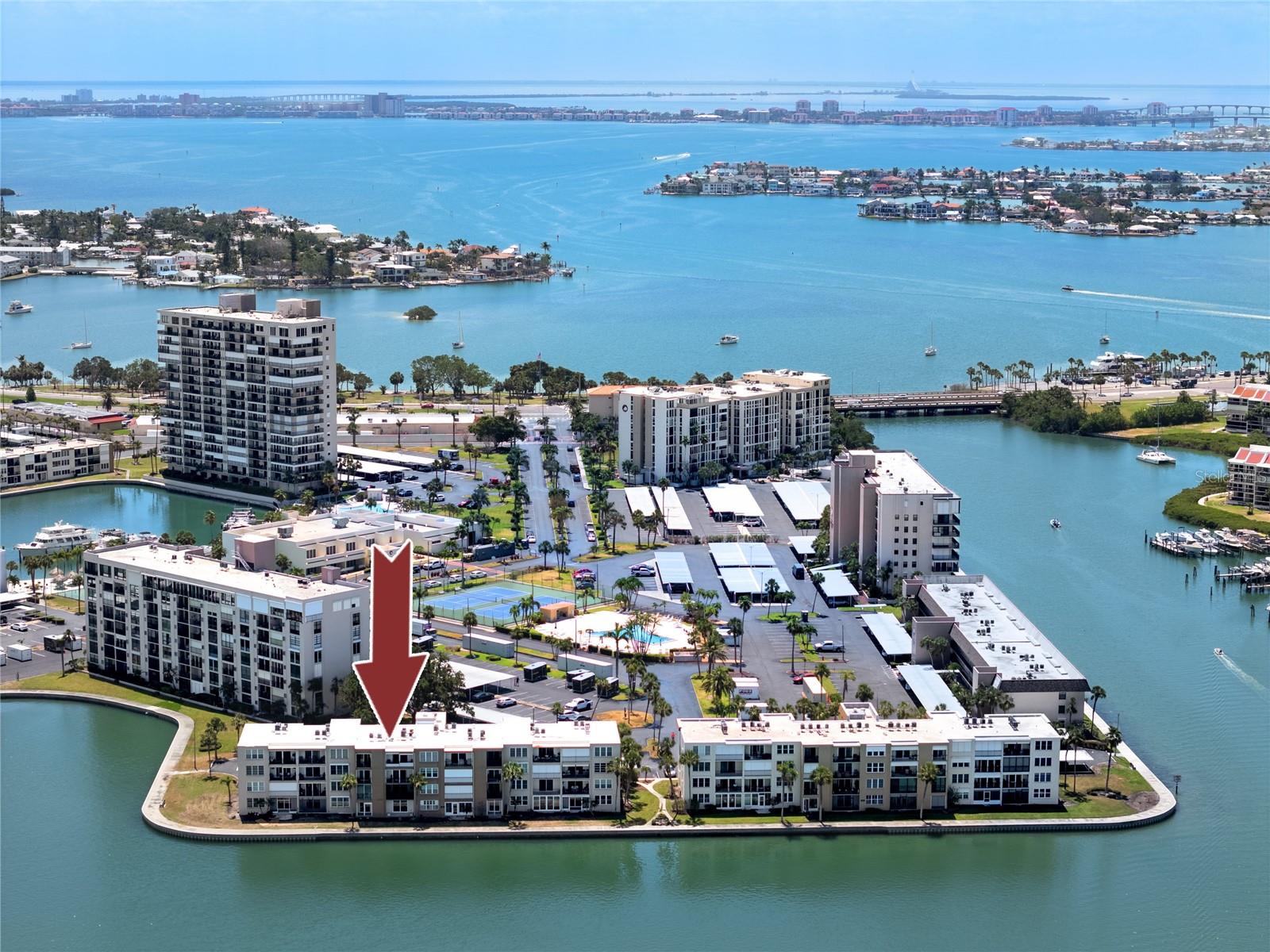 7910 SUN ISLAND DR S #203 — photo 4