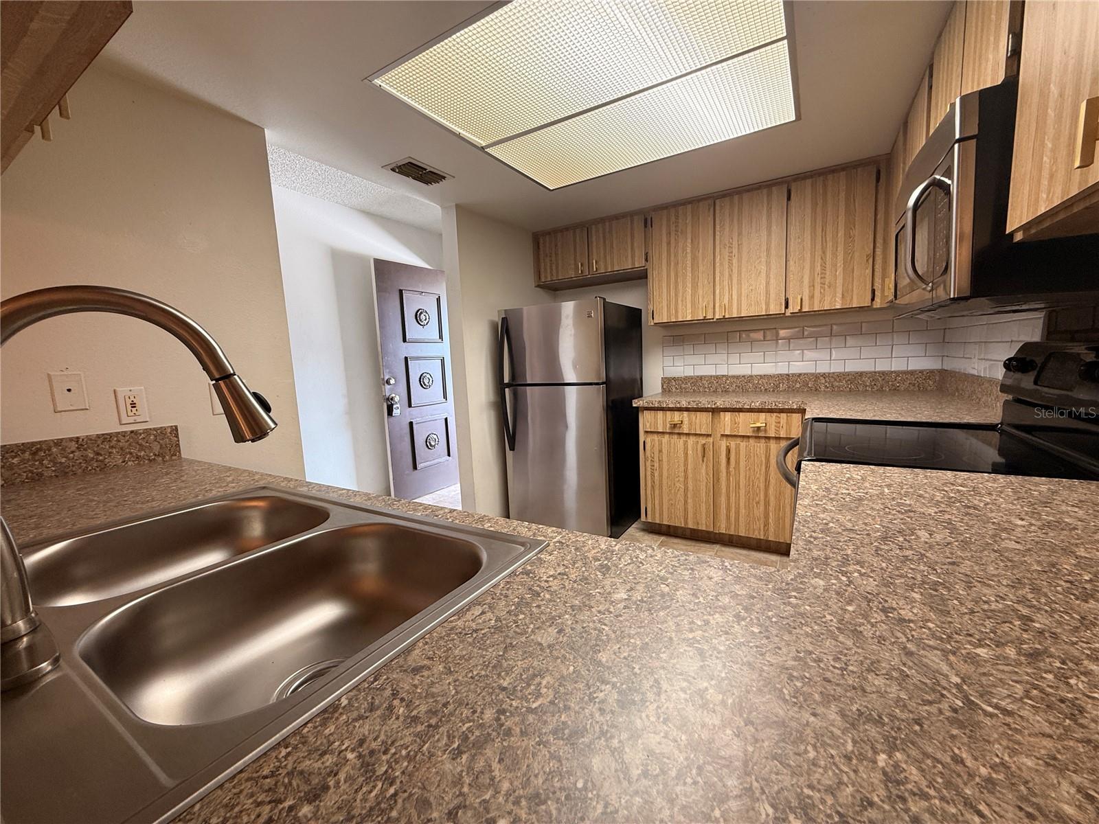 12155 ENVIRONMENTAL DR #6 — photo 16