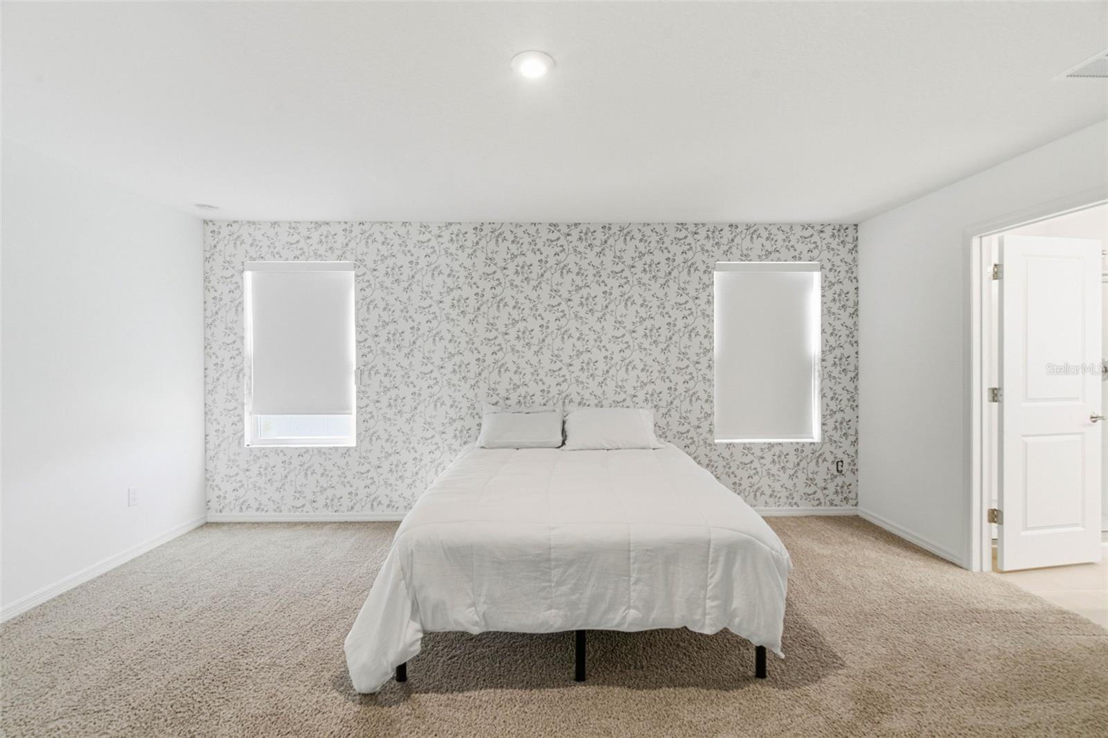 5905 LAURELCREST GLN — photo 19