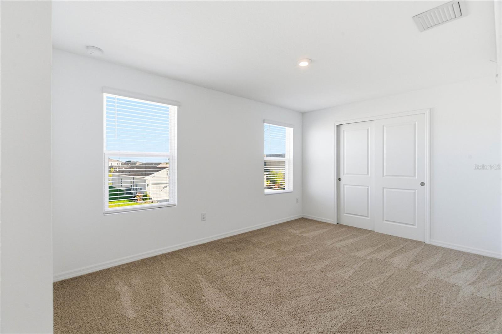 5905 LAURELCREST GLN — photo 24