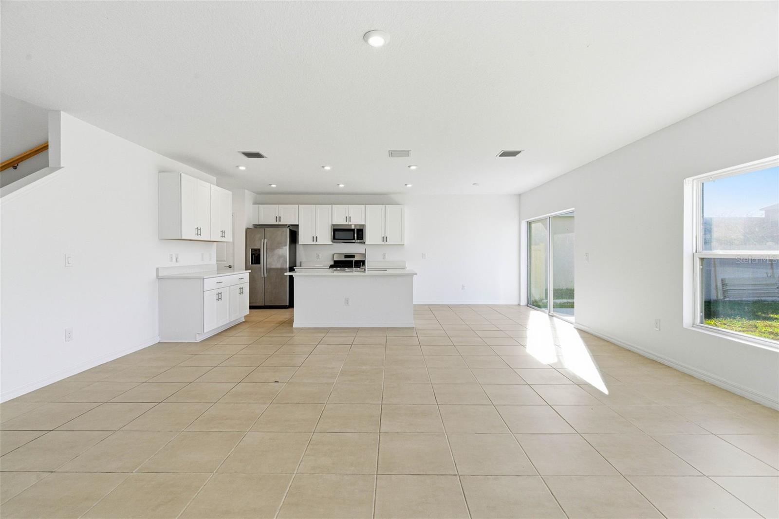 5905 LAURELCREST GLN — photo 10