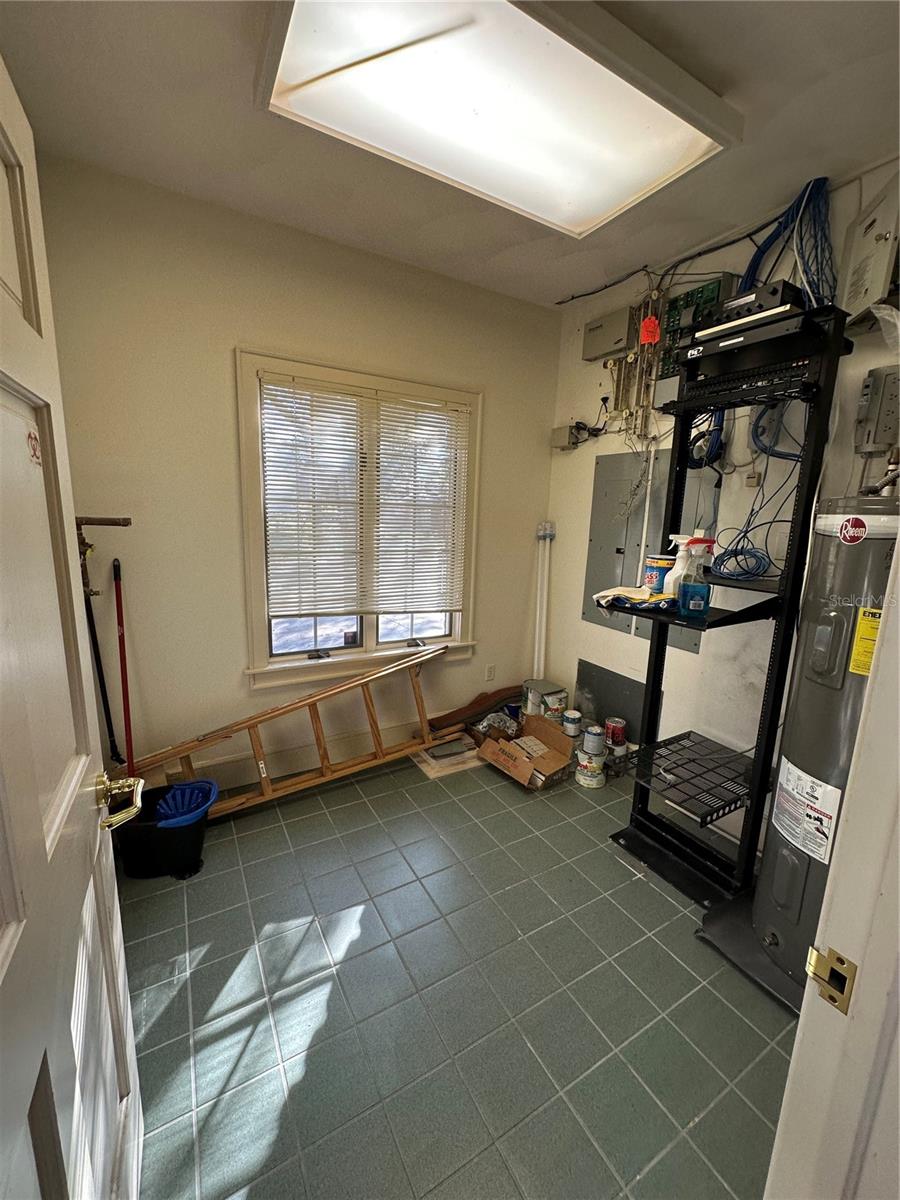 1005 PINELLAS ST — photo 24