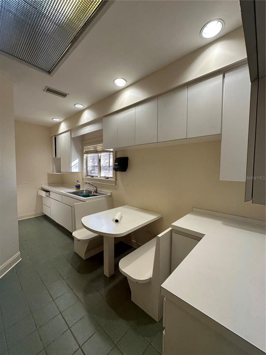 1005 PINELLAS ST — photo 12