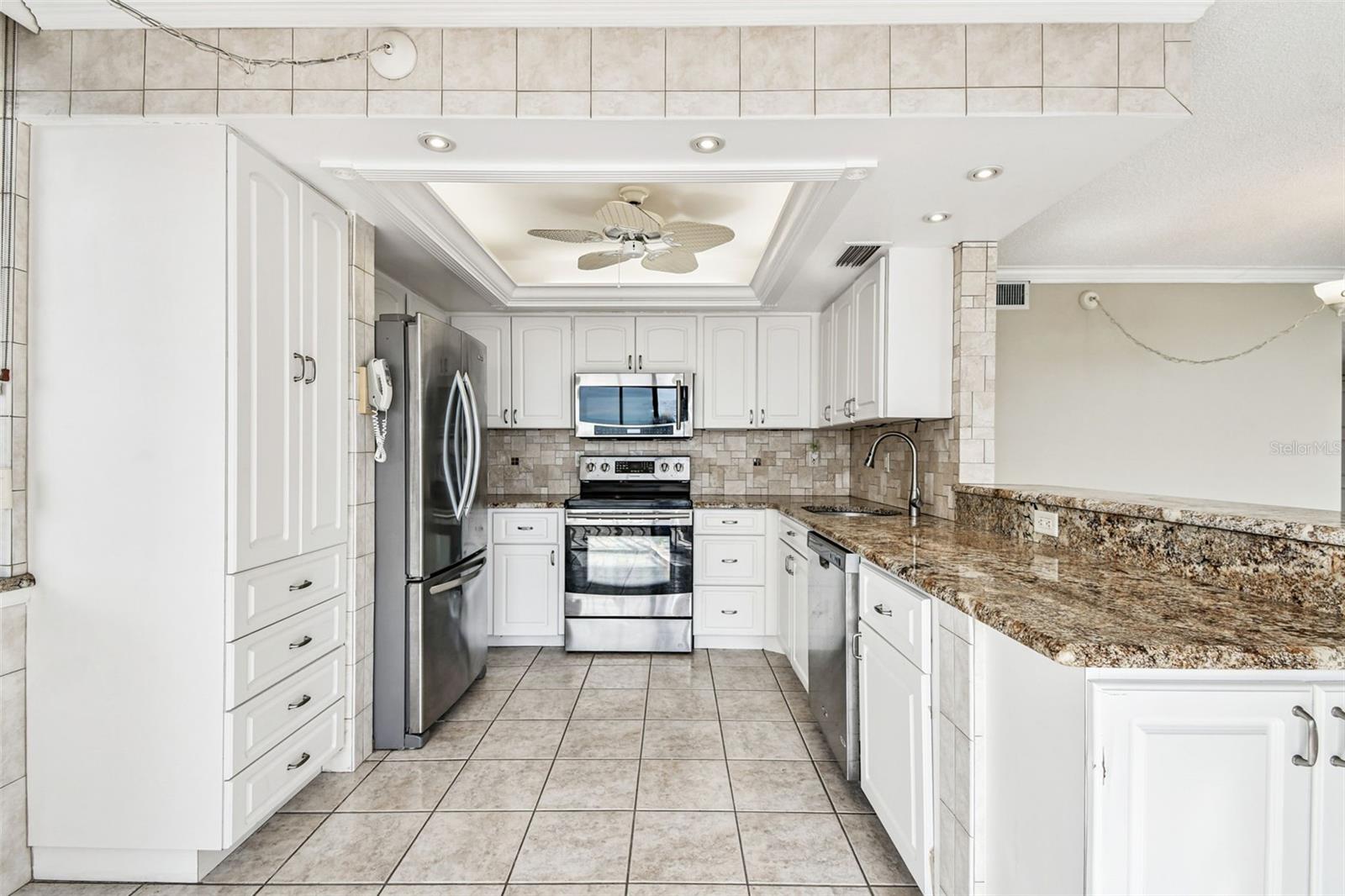 6104 PALMA DEL MAR BLVD S #402 — photo 4
