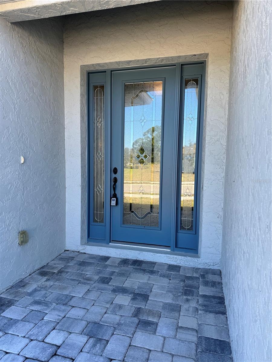 720 REDBUD CT — photo 3