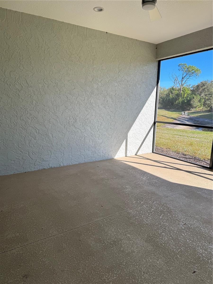 720 REDBUD CT — photo 47
