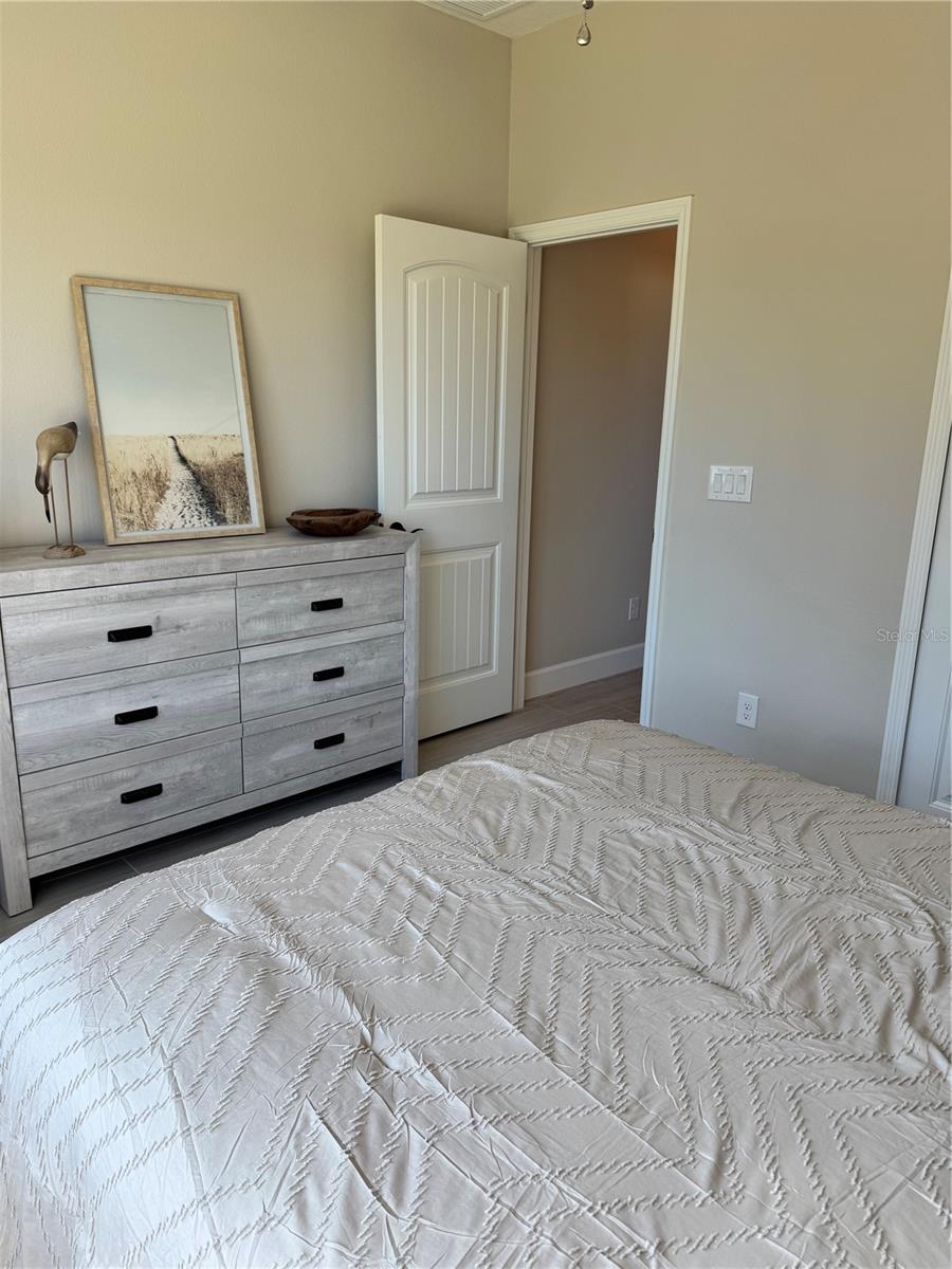720 REDBUD CT — photo 43