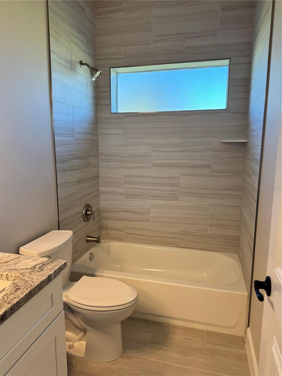 720 REDBUD CT — photo 40