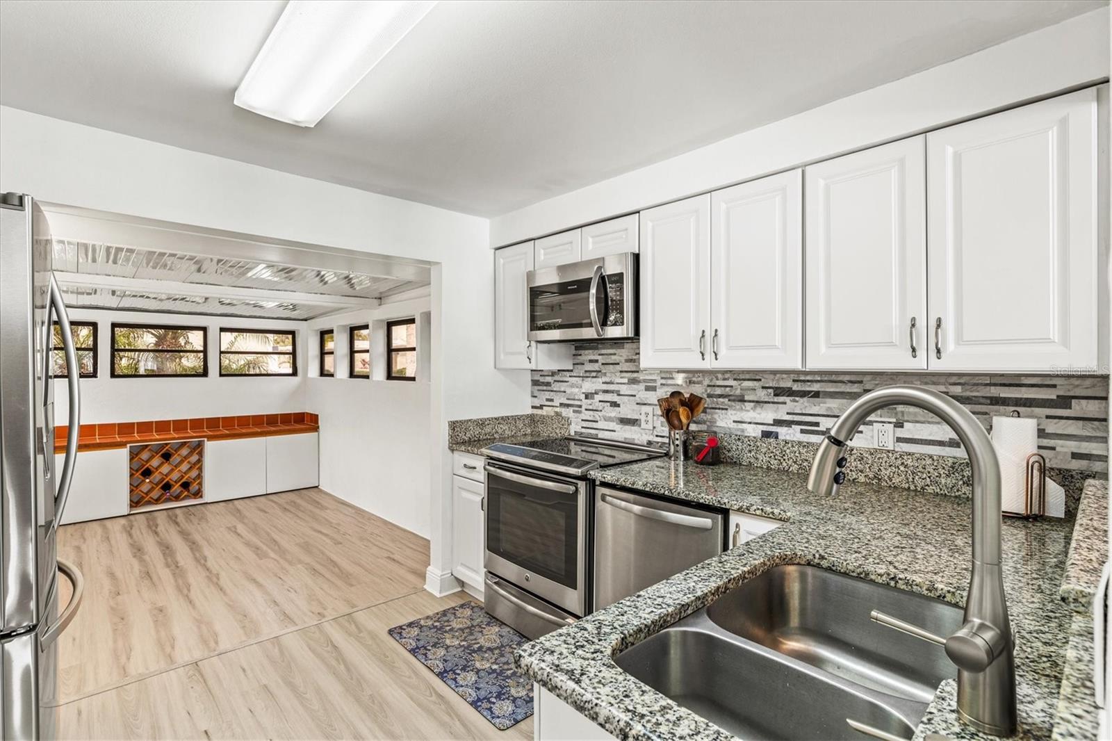 2453 CRISPIN CT #F4 — photo 11