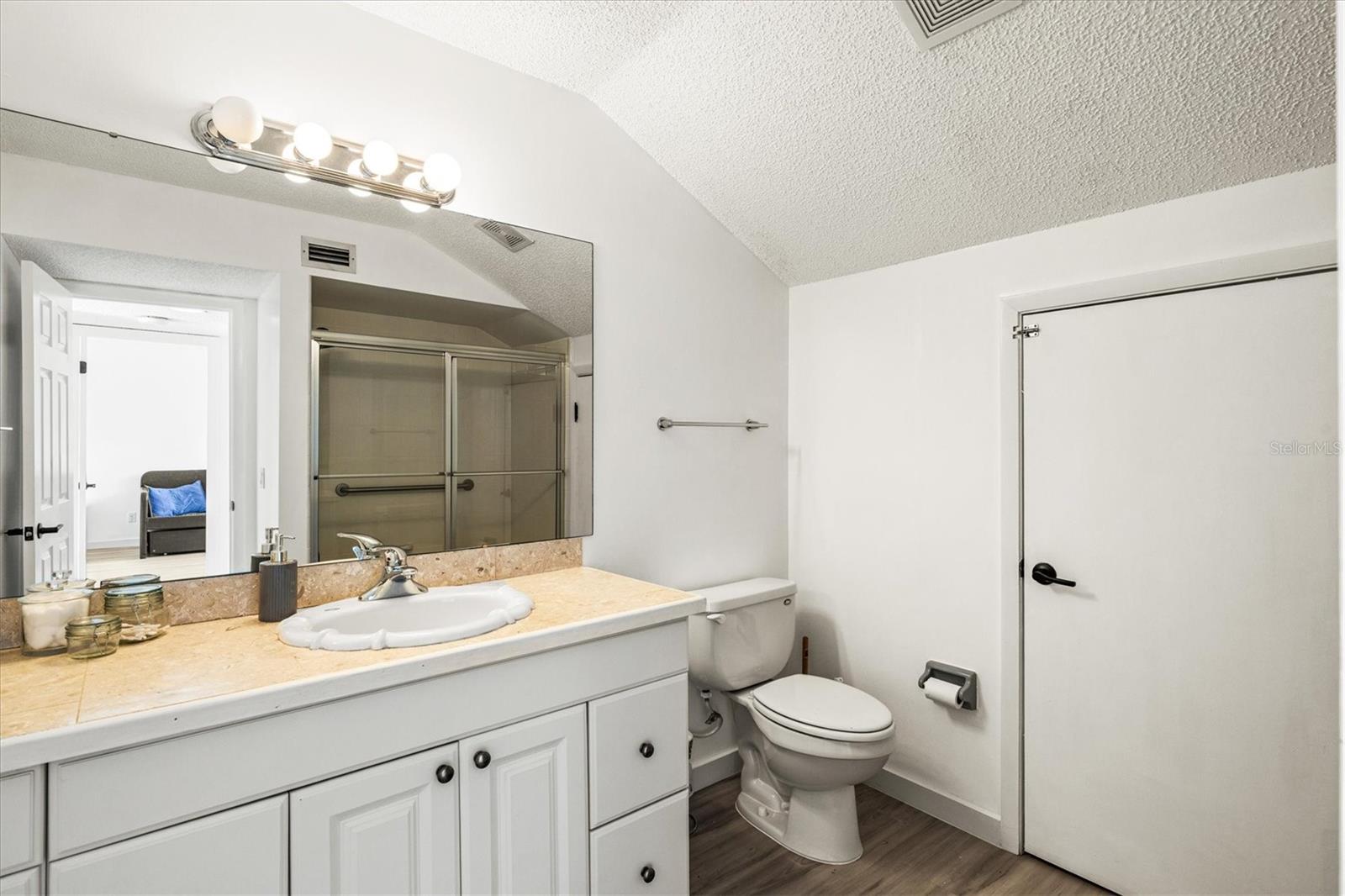 2453 CRISPIN CT #F4 — photo 23