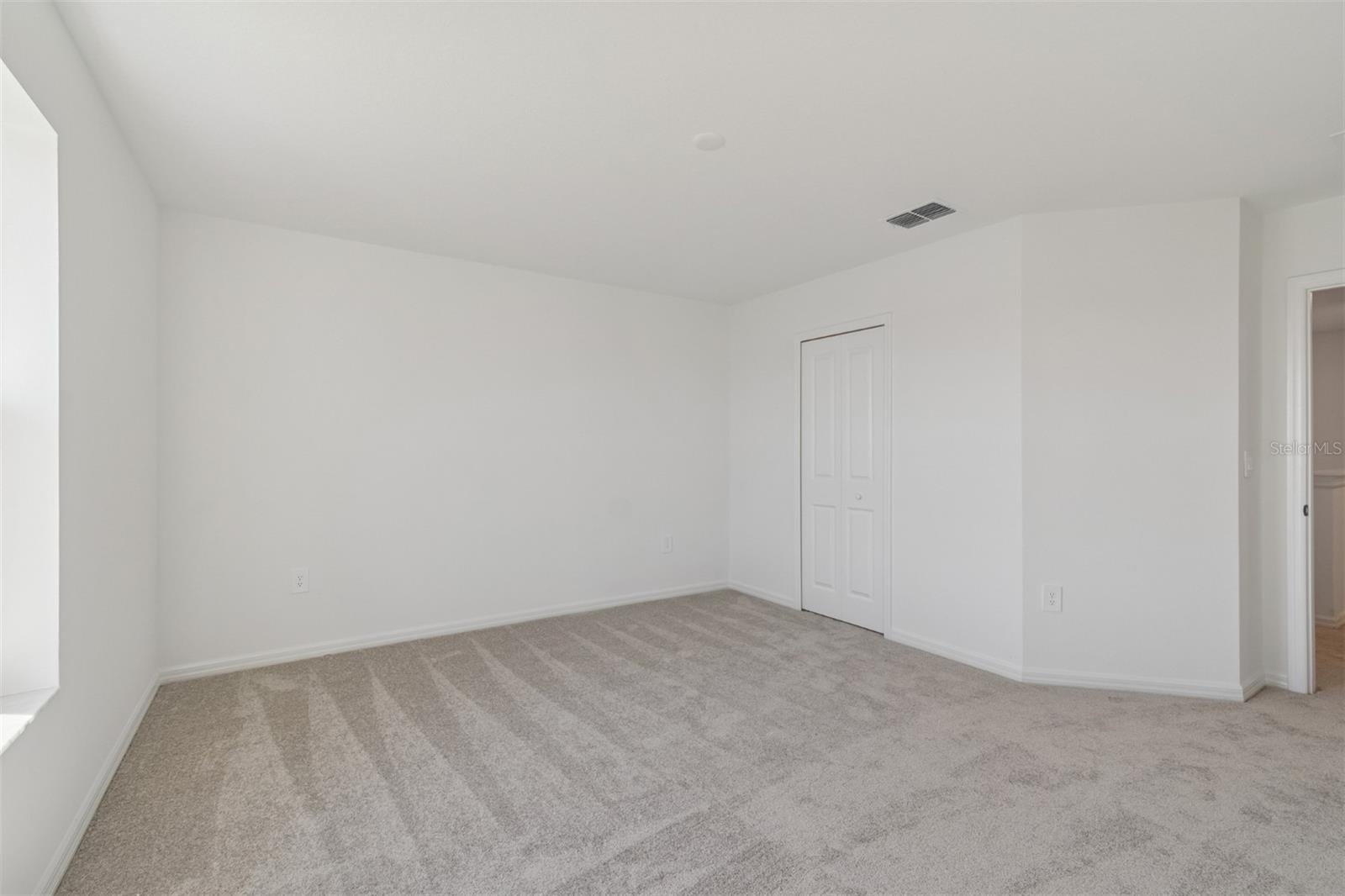 9018 OPTIMIST WAY — photo 25