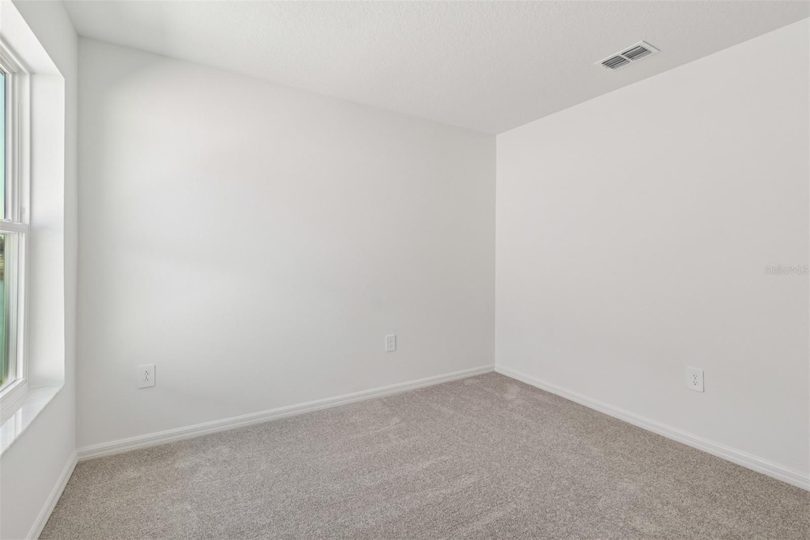 9018 OPTIMIST WAY — photo 20