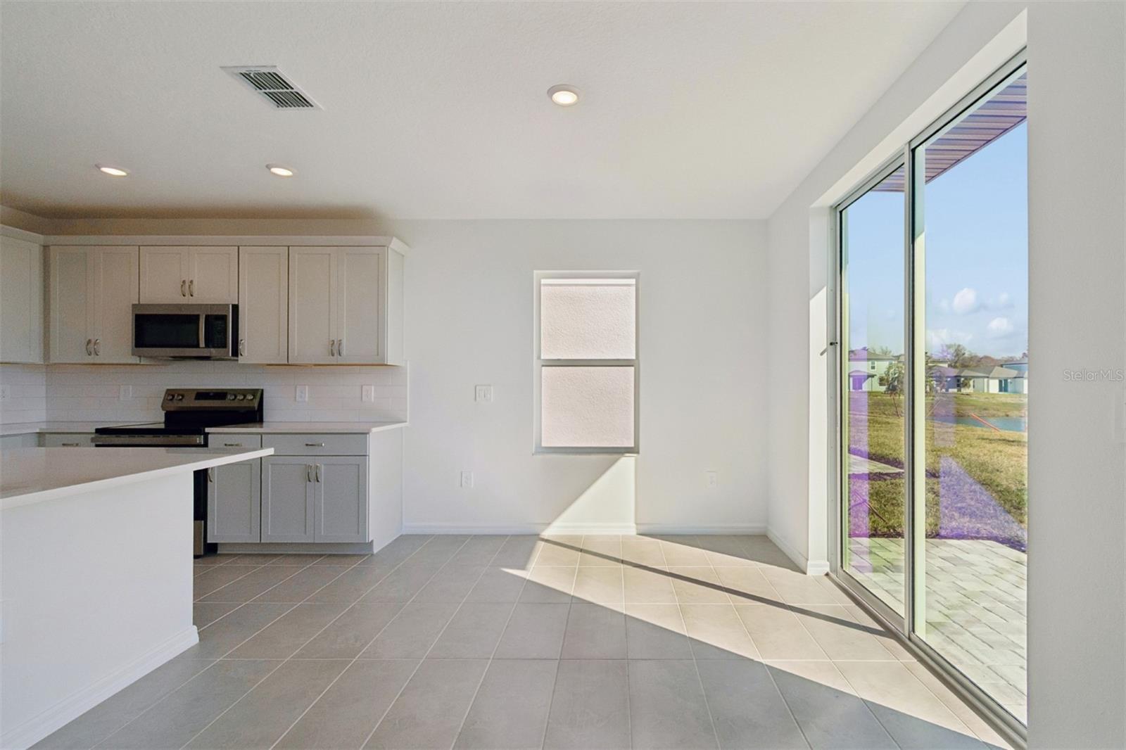 9018 OPTIMIST WAY — photo 14