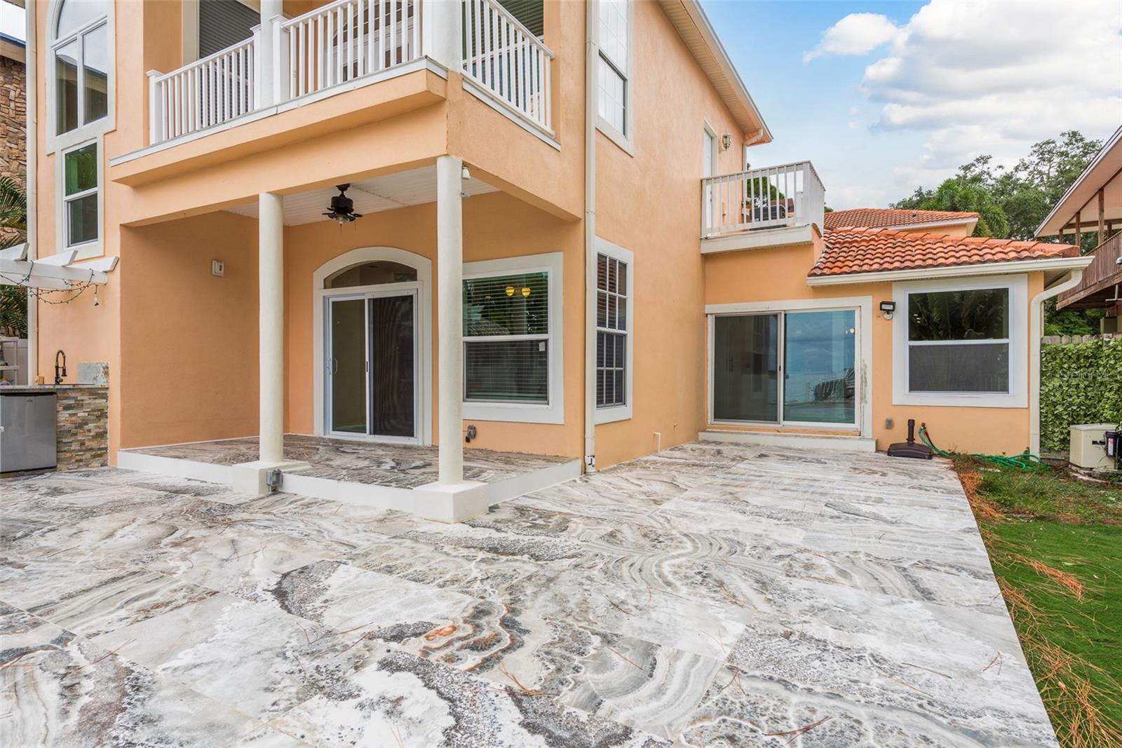 302 SHORE DR — photo 56