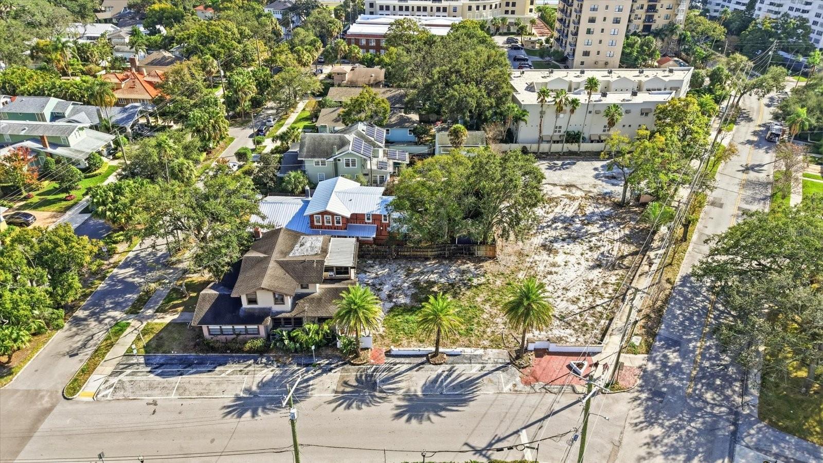 1401 S DESOTO AVE — photo 16
