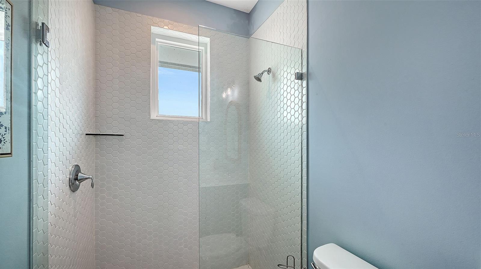 2206 AVENUE A — photo 34