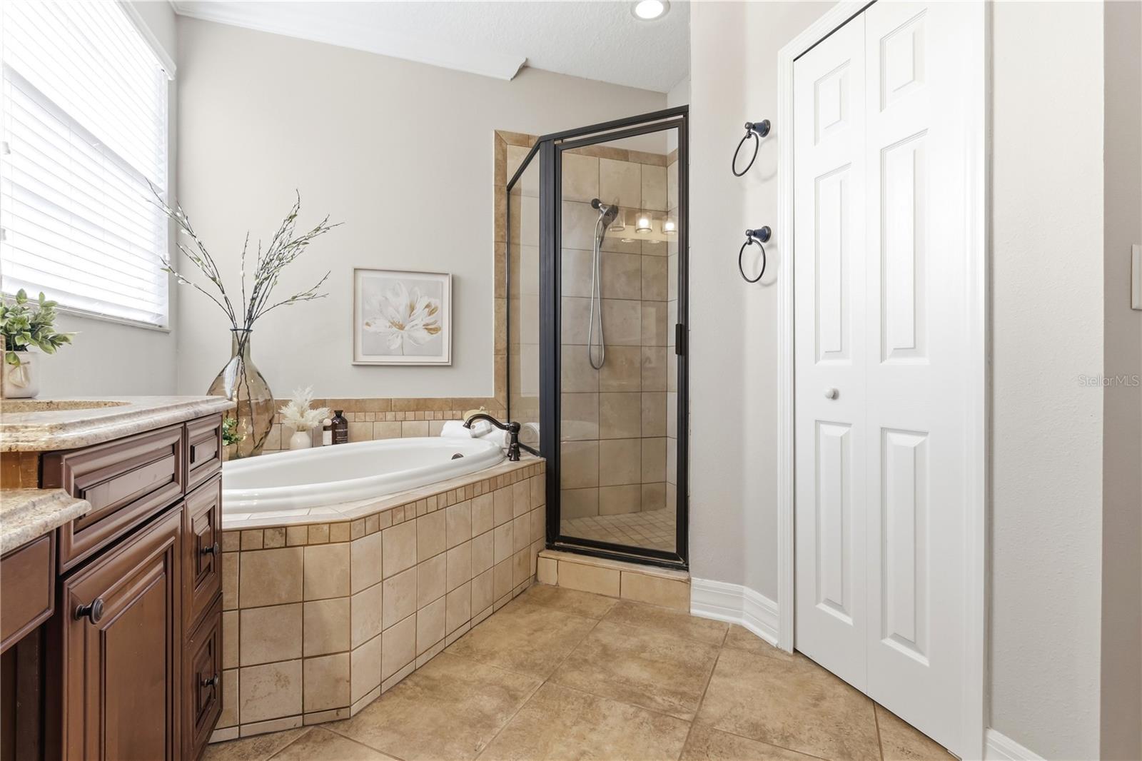 12507 SILVERDALE ST — photo 39