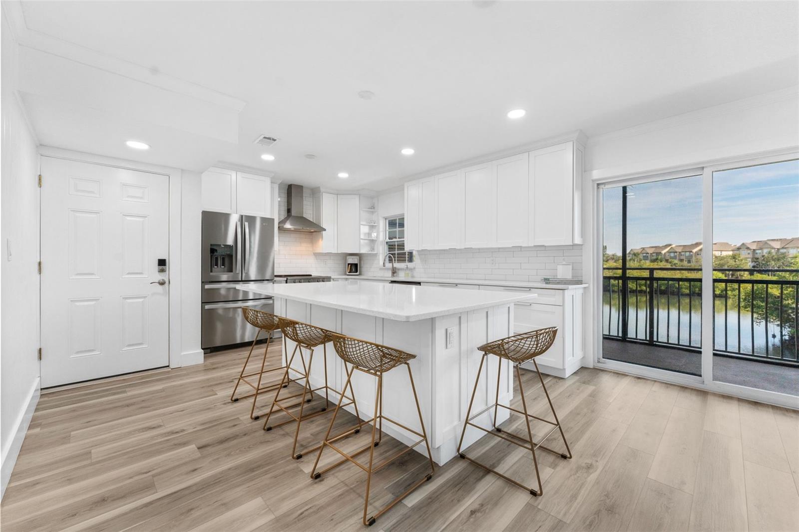 8806 BAY POINTE DR #206 — photo 3