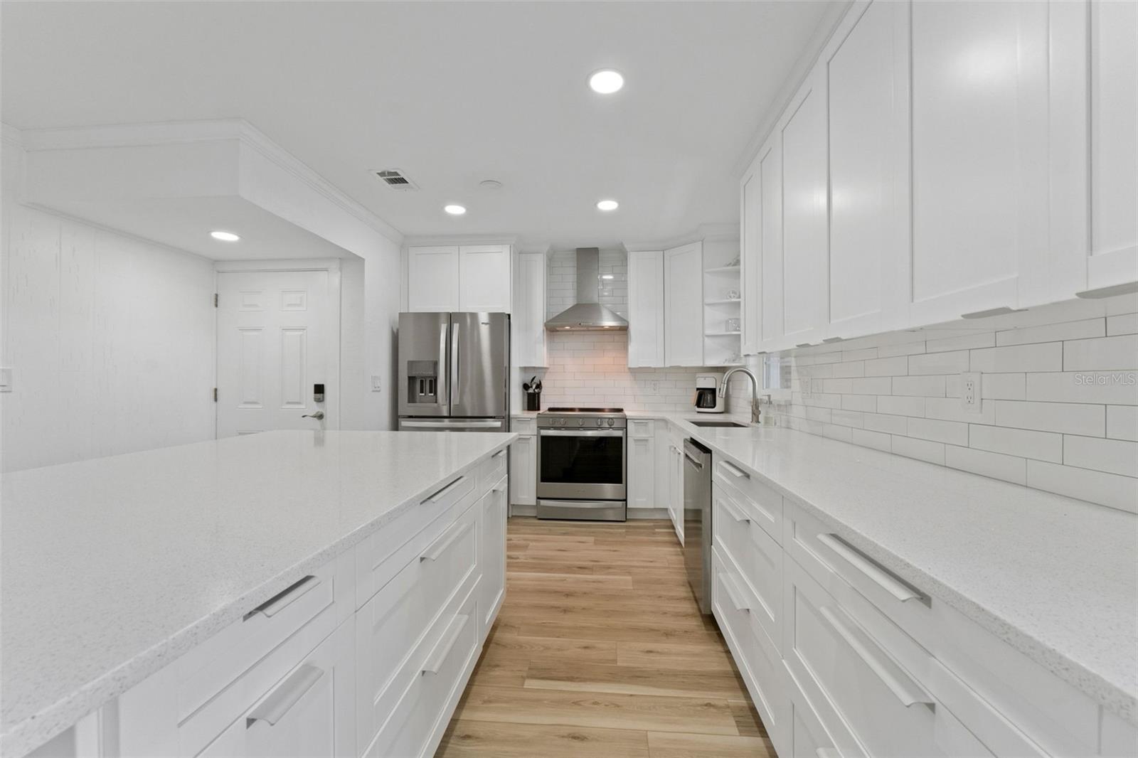 8806 BAY POINTE DR #206 — photo 12