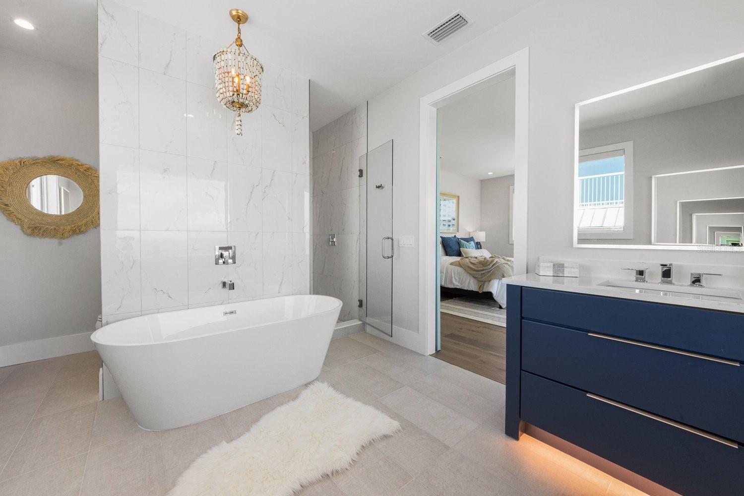 870 N SHORE DR — photo 38
