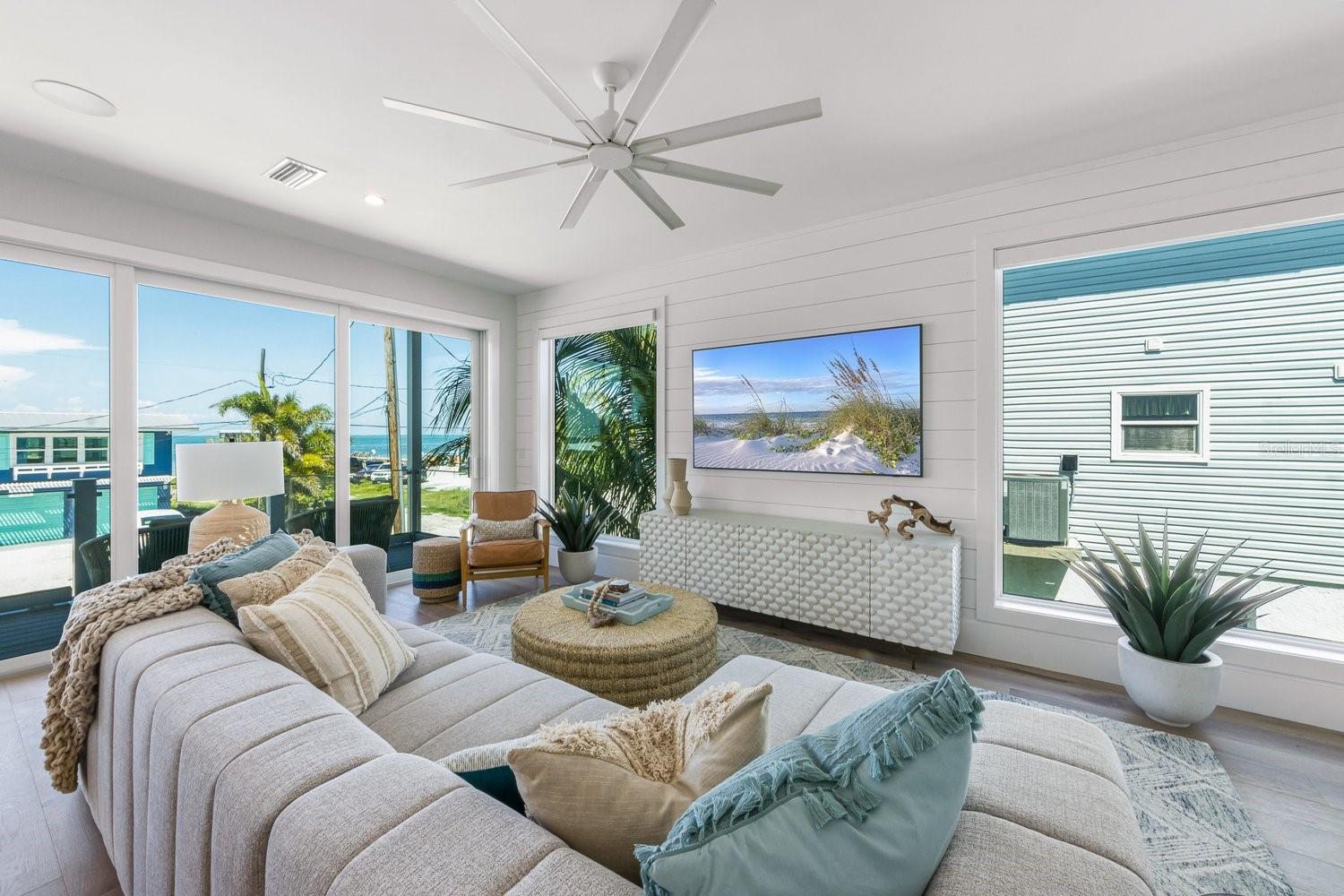 870 N SHORE DR — photo 8
