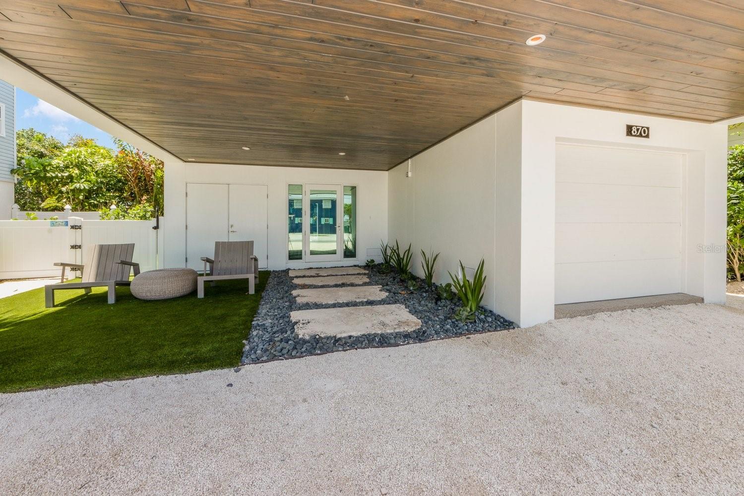 870 N SHORE DR — photo 4